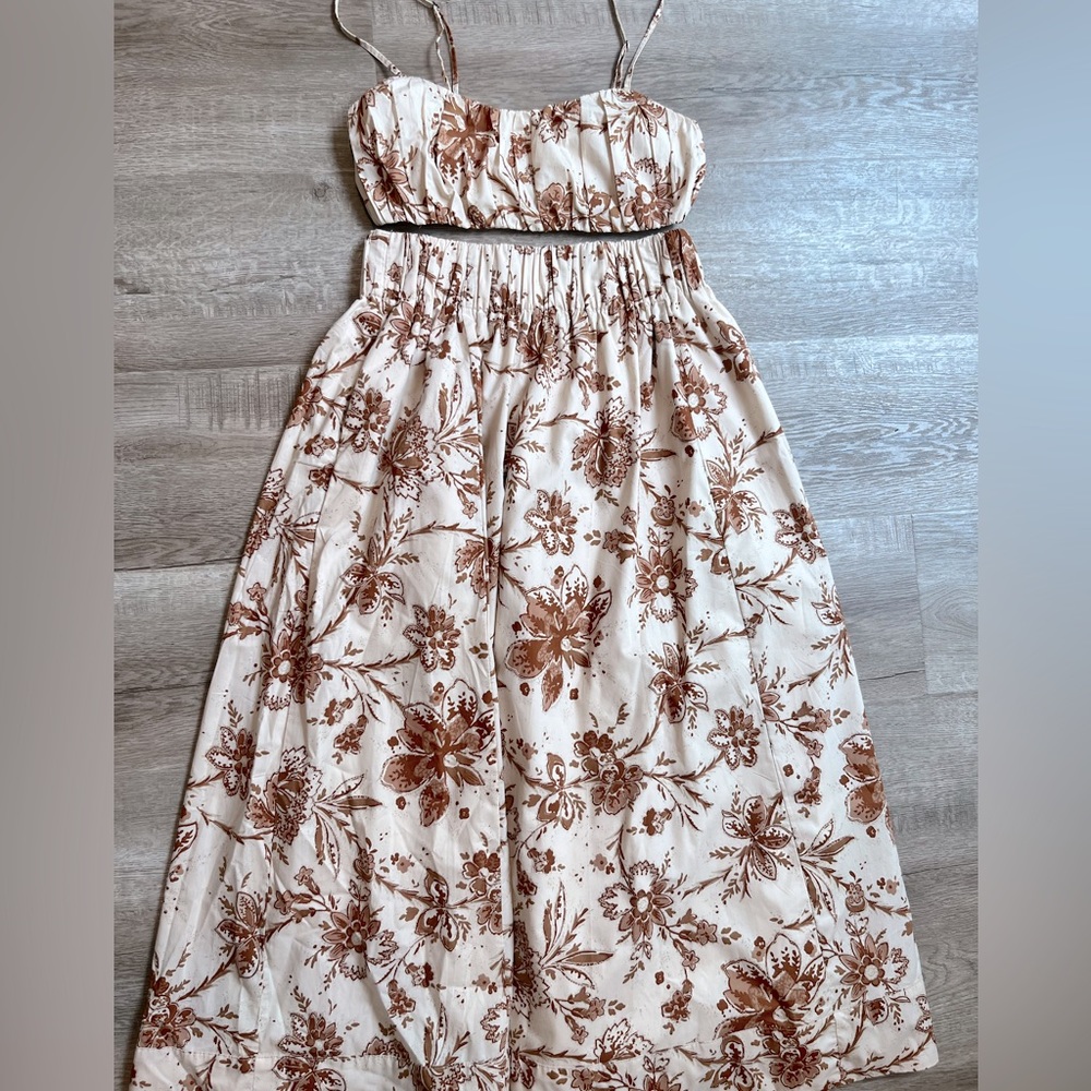 Abercrombie & Fitch - Floral Matching skirt & Crop Top Set